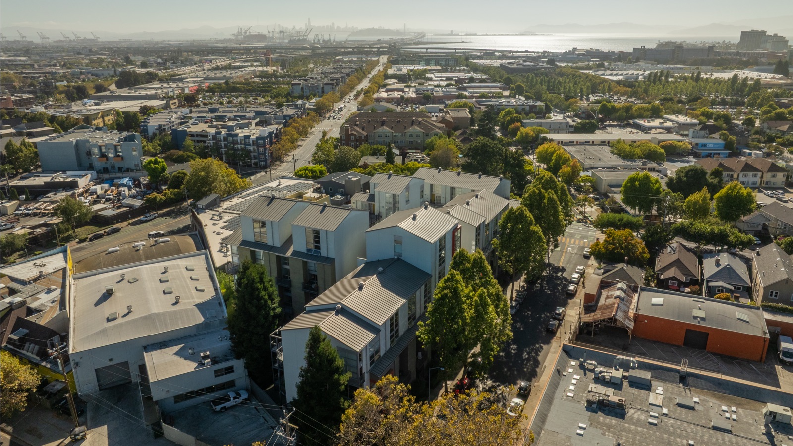 GreenCity Lofts, photo 2